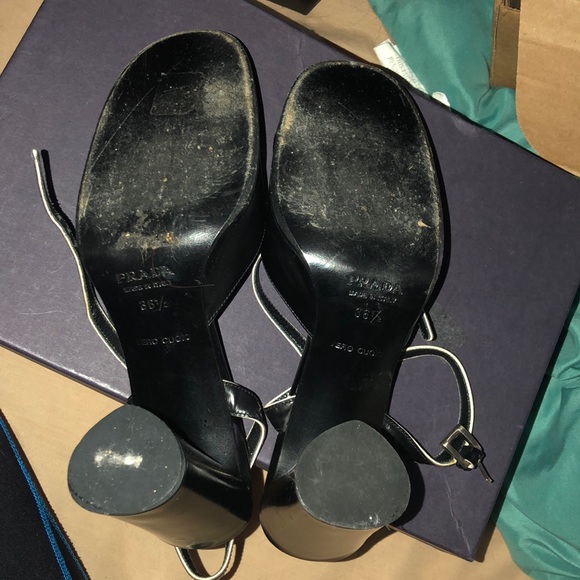 Prada heels - Picture 5 of 5